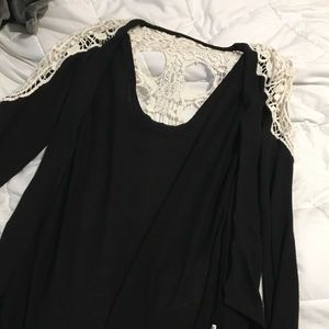 Hot Topic black skull crochet cardigan